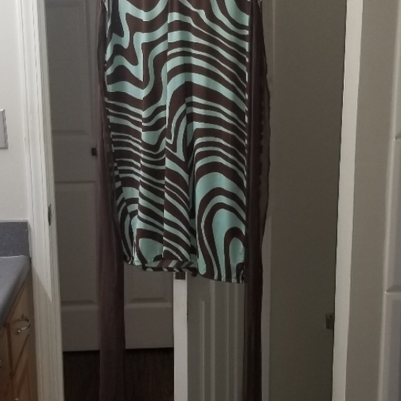 π₯³HPπ₯³Valentino Green & Brown 100% Silk Chevron Dress - Picture 13 of 15